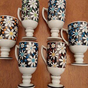 VINTAGE ROYAL CROWN SMUG MUGS SET1960 BY TINA ARNART CERAMIC